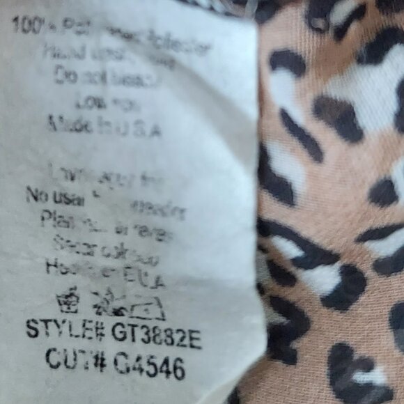 Windsor Size Small Cold Shoulder Open Sleeve Animal Print Peplum Top Shirt - Picture 10 of 10